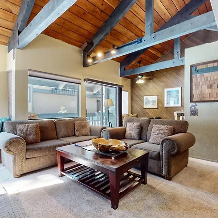 Bigwood #62 Condo